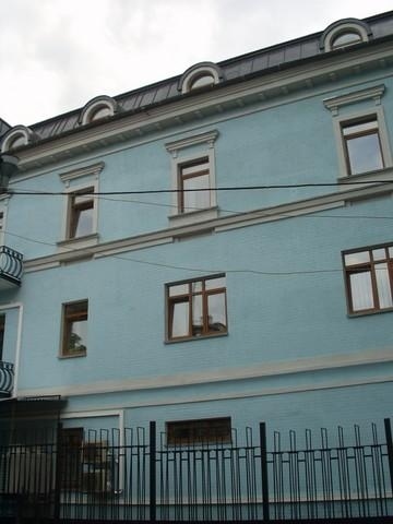 Киев, Михаила Коцюбинского ул., 7