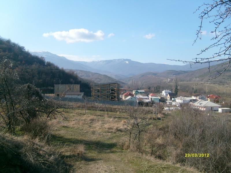 АР Крым обл., Большая Алушта район, с. Солнечногорское, Молодежная ул., 88