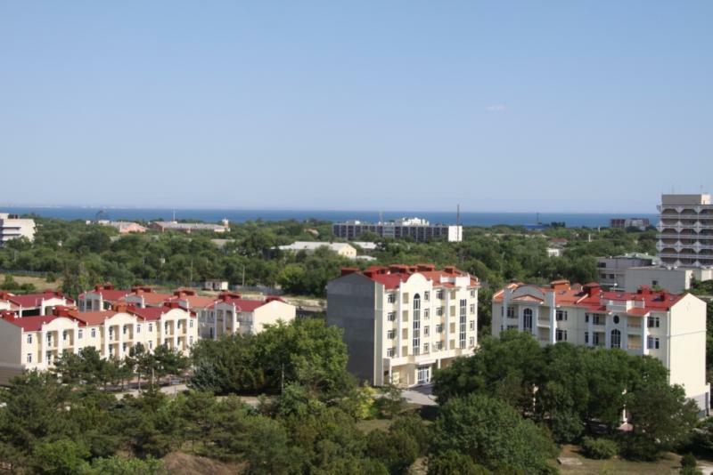 АР Крым обл., Сакский район, г. Евпатория, Ленина просп., 68
