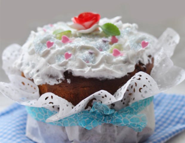 Незвичайна сирна паска на Великдень