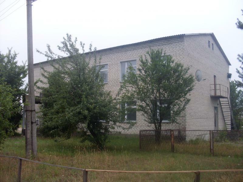Волинська обл., Любешівський район, смт Любешів, 8 Марта вул., 1