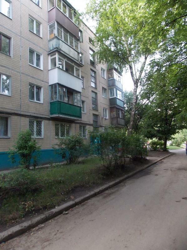 Продаж 3-кімнатної квартири 71 м², Героїв Сталінграду просп., 179