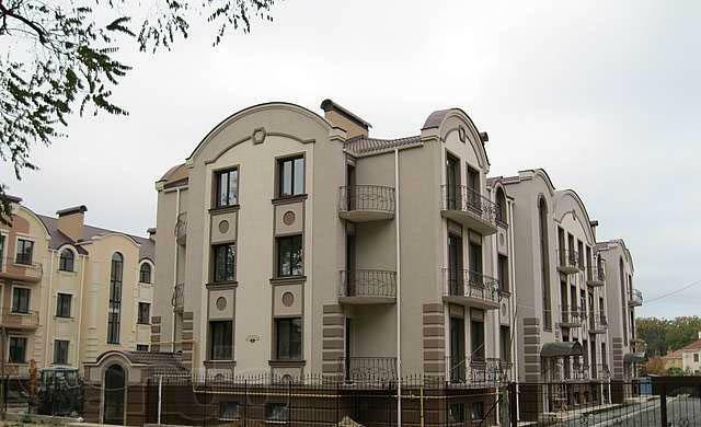 Киевская обл., Броварской район, г. Бровары, Драгоманова ул., 3