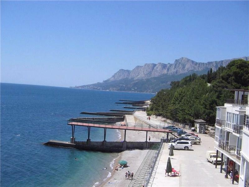 АР Крым обл., Большая Ялта район, пгт Парковое, Парковое шоссе, 21Ж