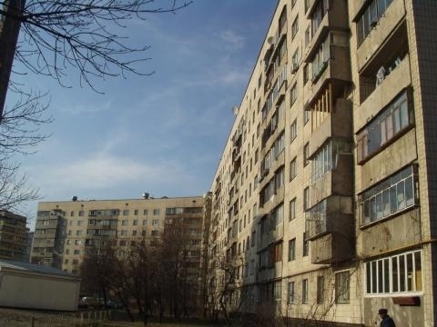 Киев, Александра Архипенко ул., 12/3