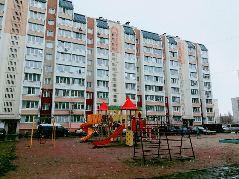 Киевская обл., Киево-Святошинский район, г. Вишневое, Святоюрьевская ул., 32