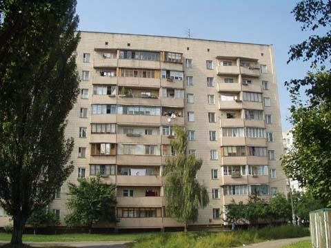 Киев, Правды просп., 68А