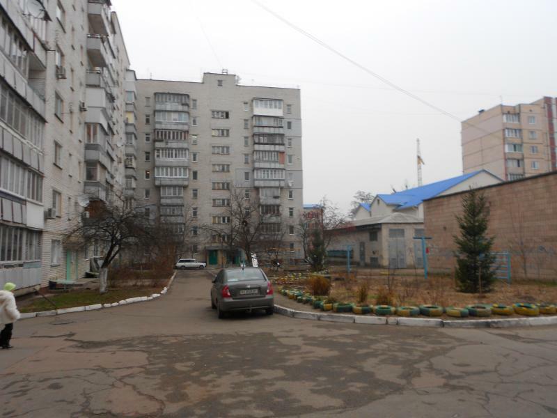 Київська обл., Бучанський район, м. Ірпінь, Грибоєдова вул., 13