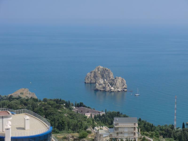 АР Крым обл., Большая Ялта район, пгт Гурзуф, Ялтинская ул., 16