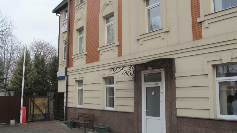 Київ, Кирилівська вул., 60а