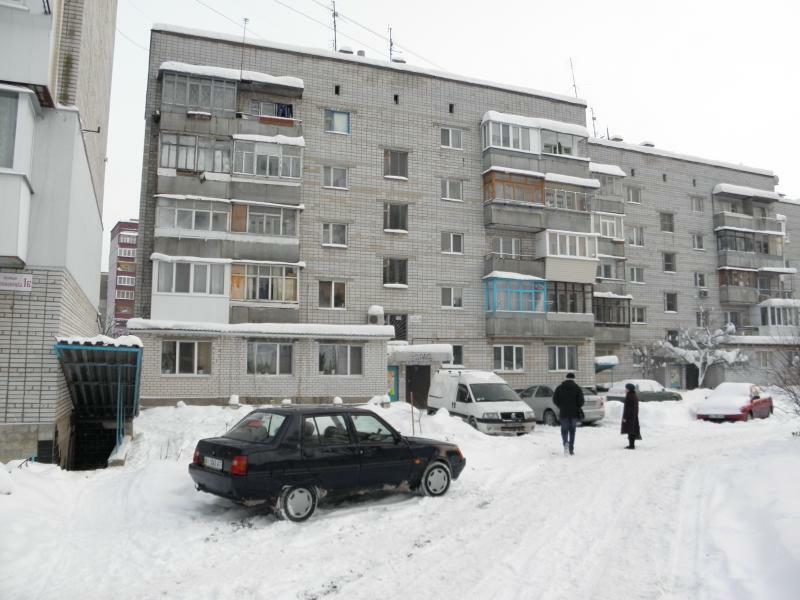 Киевская обл., Вышгородский район, г. Вышгород, Василия Симоненко ул., 1А