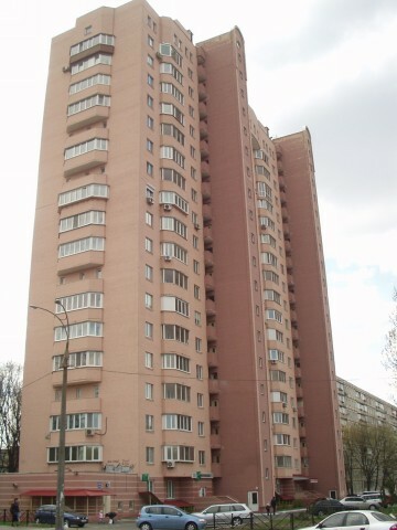 Киев, Леся Курбаса просп., 7А