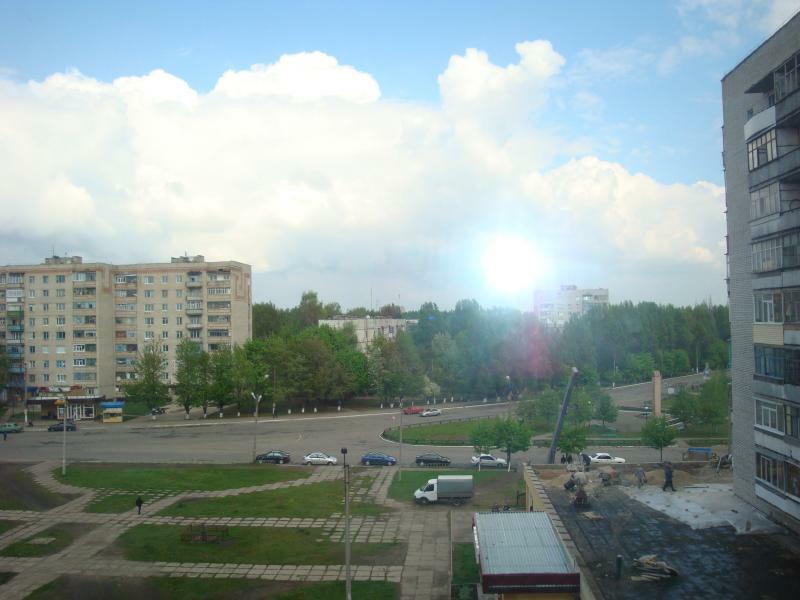 Харьковская обл., Лозовский район, г. Лозовая, 3 мкр-н, 37