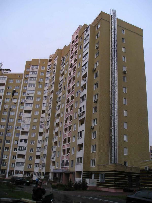 Аренда 3-комнатной квартиры 120 м², Машиностроительная ул., 21