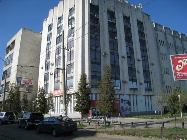 Киев, Кирилловская ул., 160Б