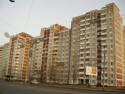 Киев, Владимира Маяковского просп., 38/10