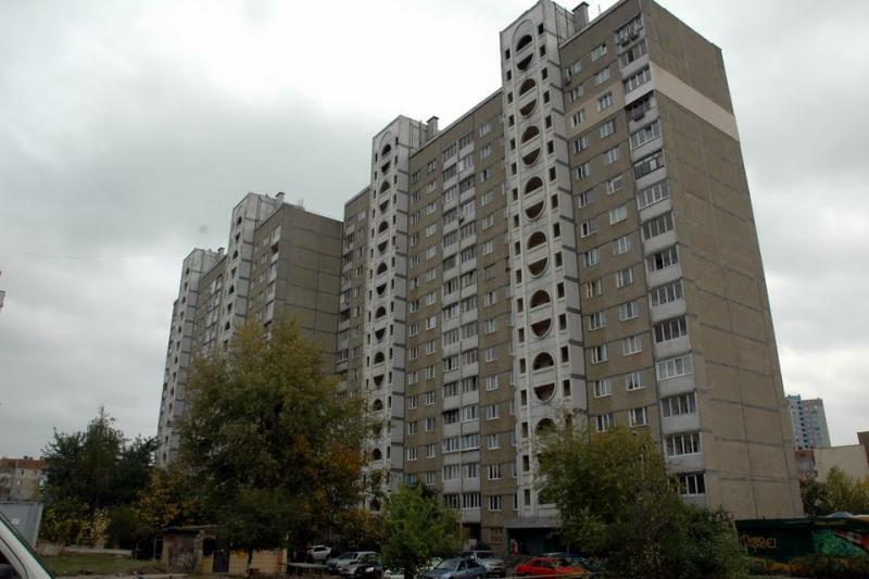 Киев, Правды просп., 10А