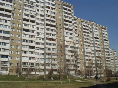 Киев, Правды просп., 10А