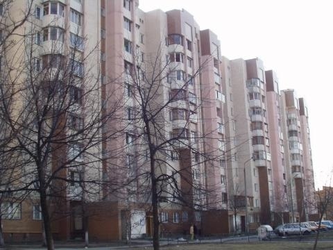 Киев, Правды просп., 35