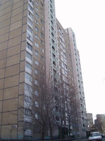 Киев, Правды просп., 19/3