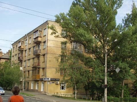 Київ, Михайла Бойчука вул., 9/12