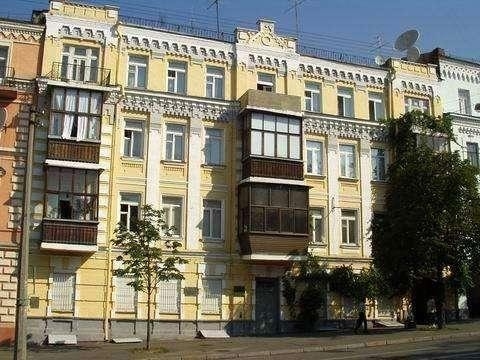 Киев, Симона Петлюры ул., 8