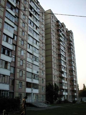 Киев, Любомира Гузара просп., 10А