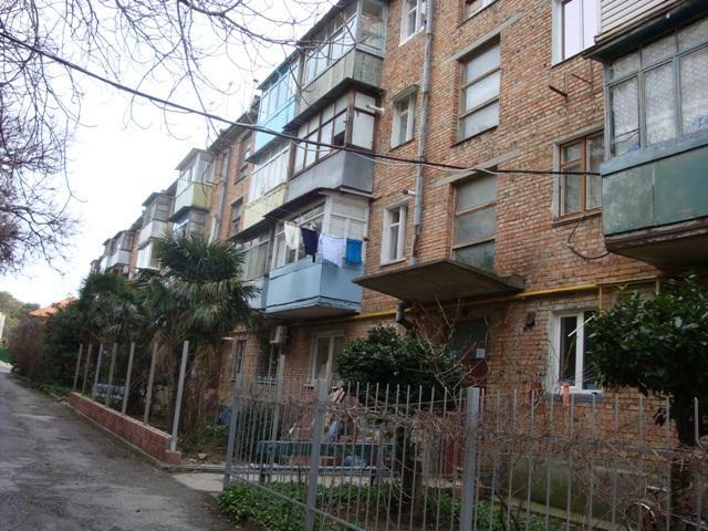 АР Крым обл., Большая Ялта район, пгт Гаспра, Алупкинское шоссе, 26