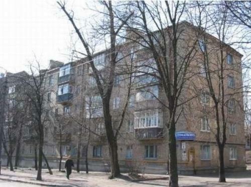 Киев, Иоанна Павла II ул., 22