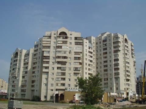 Аренда 1-комнатной квартиры 38 м², Драгоманова ул., 31