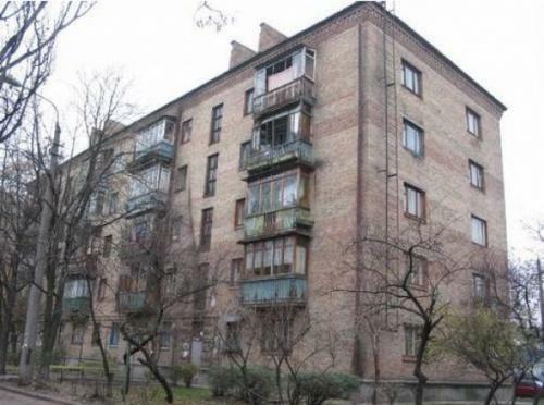 Киев, Юрия Гагарина просп., 20Б