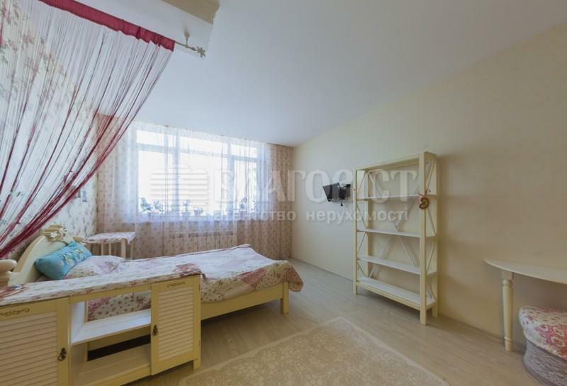 Продаж гаража 16 м², Героїв Сталінграда просп., 2Д