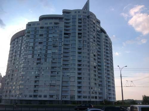 Продаж гаража 16 м², Героїв Сталінграда просп., 2Д