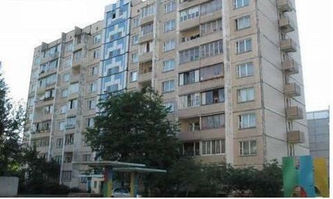 Киев, Владимира Маяковского просп., 32Д