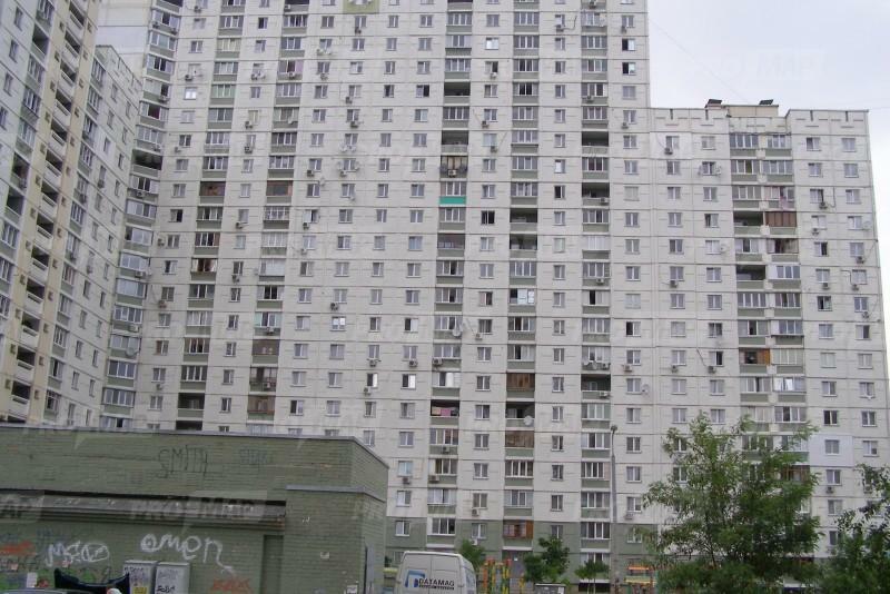 Продаж 3-кімнатної квартири 100 м², Драгоманова вул., 8А