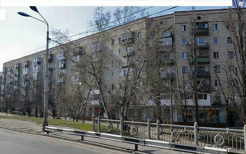 Київ, Голосіївський просп., 100/2