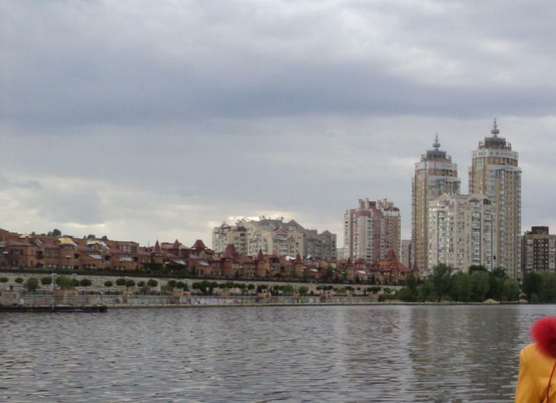 Киев, Героев Сталинграда просп., 12Е