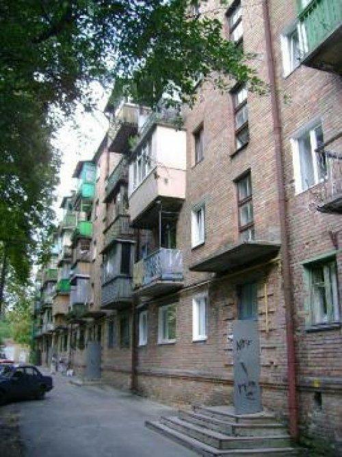 Киев, Марка Безручко ул., 29А