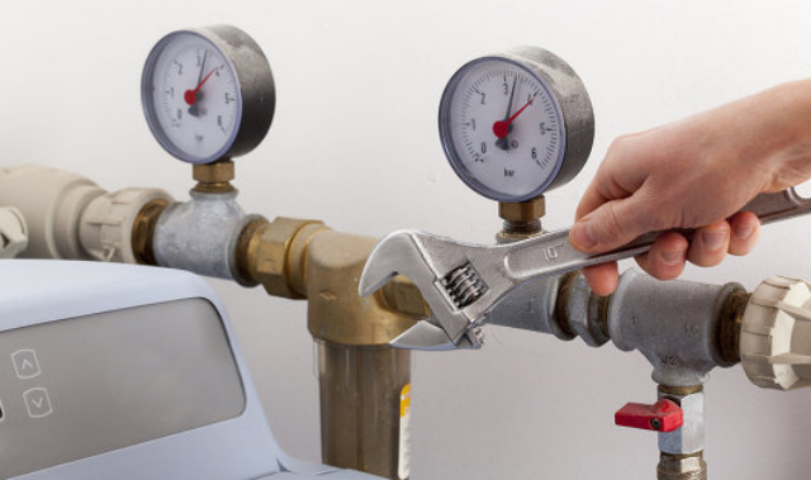 ЖКГ: розвиток «наосліп»