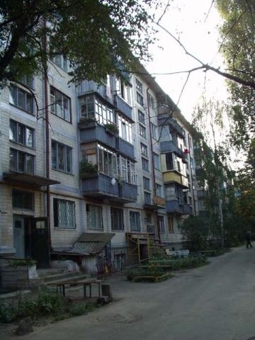 Киев, Игоря Турчина ул., 12