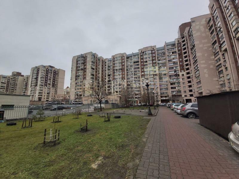 Продажа 2-комнатной квартиры 65 м², Героев Сталинграда просп., 20А