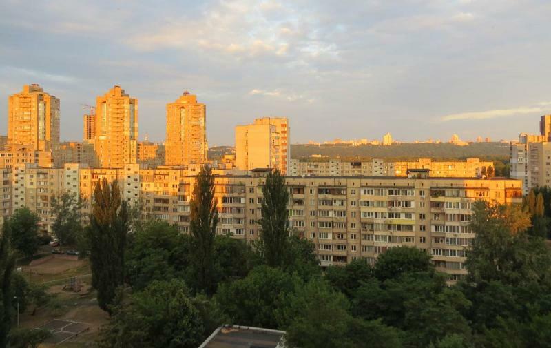Киев, Митрополита Андрея Шептицкого ул., 1В