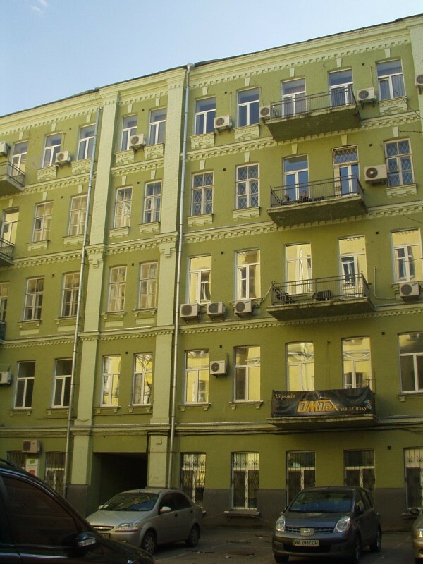 Киев, Богдана Хмельницкого ул., 51Б
