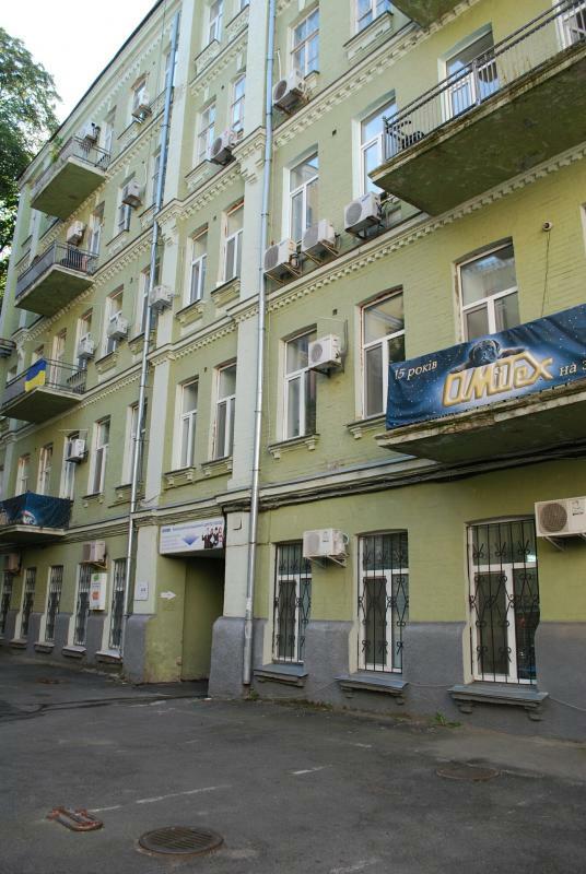 Киев, Богдана Хмельницкого ул., 51Б