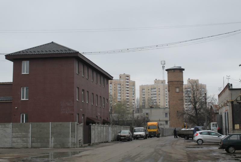 Київська обл., Броварський район, м. Бровари, Сергія Москаленко вул., 16