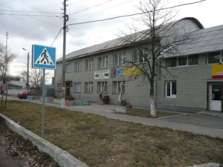 Київська обл., Броварський район, м. Бровари, Сергія Москаленко вул., 16