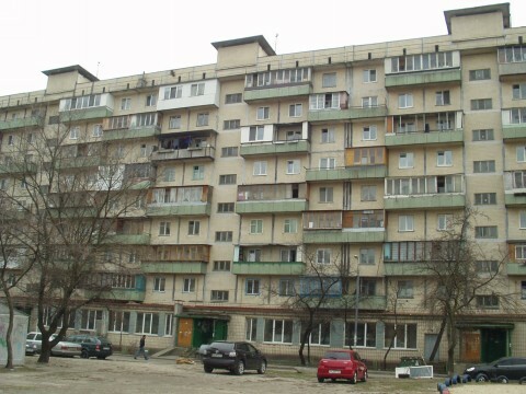 Киев, Александра Архипенко ул., 3