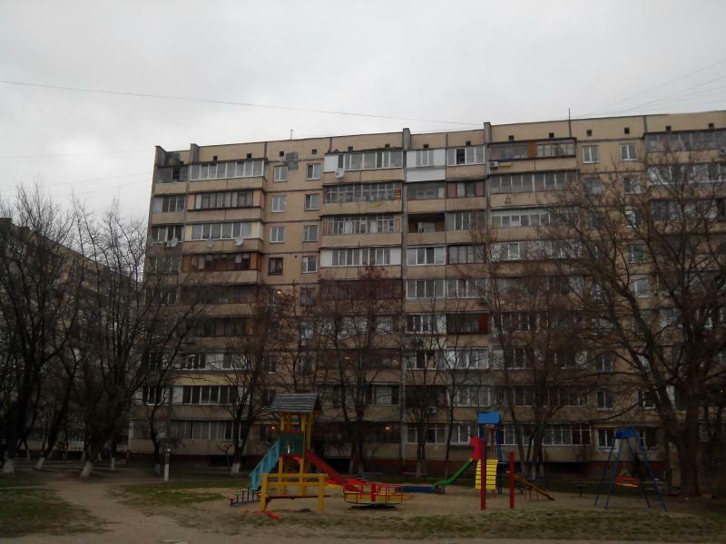 Киев, Академика Королева просп., 8