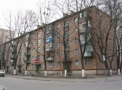 Київ, Сім’ї Ідзиковських вул., 41