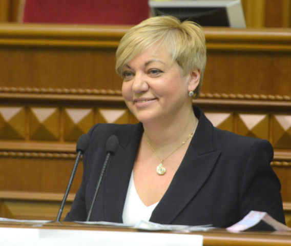 Гонтарева назвала Абромавичусу валютные ограничения, которые собирается отменить НБУ